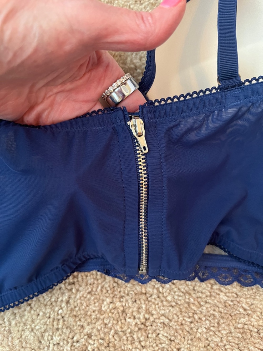 NWT Victoria’s Secret Padded Demi Lace Bralette - Picture 3 of 7